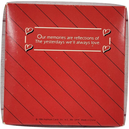 1986 Loving Hallmark Ornament (Heart) QX4093