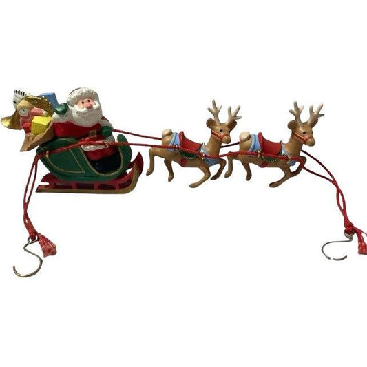 1986 Santa and His Reindeer (Reindeer)