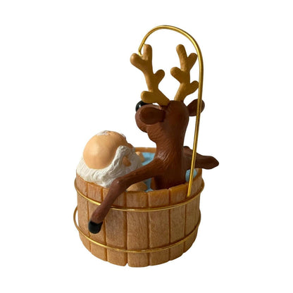 1986 Santa's Hot Tub Hallmark Ornament (Santa's Hot Tub) QX4263 Image4