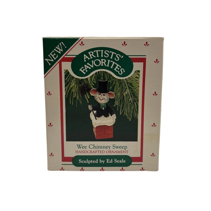 1987 Wee Chimney Sweep Hallmark Ornament (Mouse) QX4519