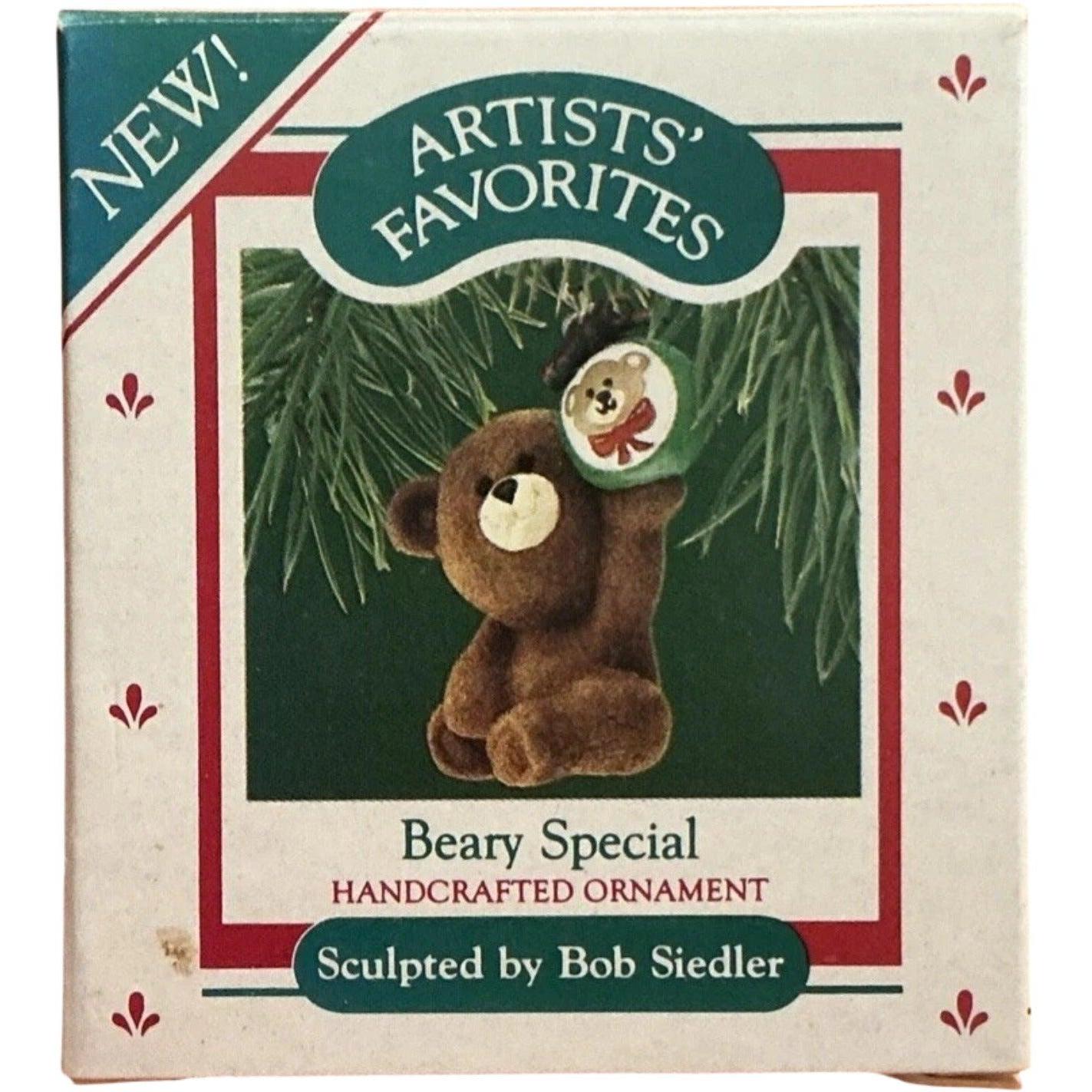 1987 Beary Special Hallmark Ornament (Teddy Bear) QX4557