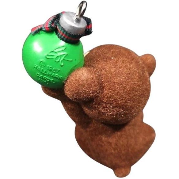 1987 Beary Special Hallmark Ornament (Teddy Bear) QX4557
