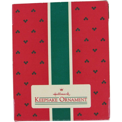 1987 Bright Christmas Dreams Hallmark Ornament (Crayola) QX4737