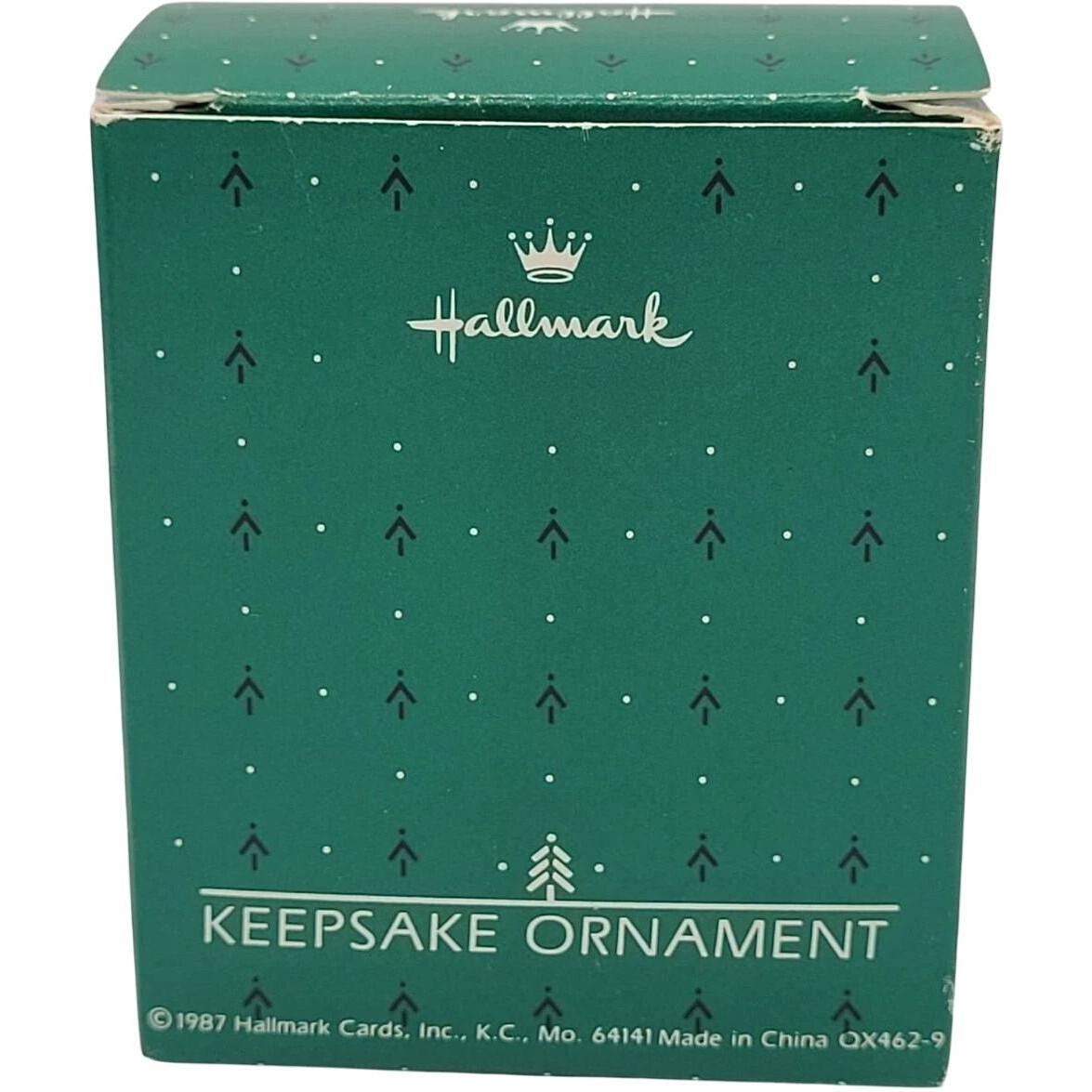 1987 Dad Hallmark Ornament (Polar Bear) QX4629