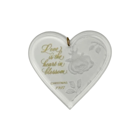 1987 Heart in Blossom (Heart) Hallmark Ornament QX372-7 Image1