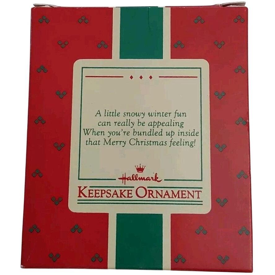 1987 Let it Snow Hallmark Ornament (Snow) QX4589