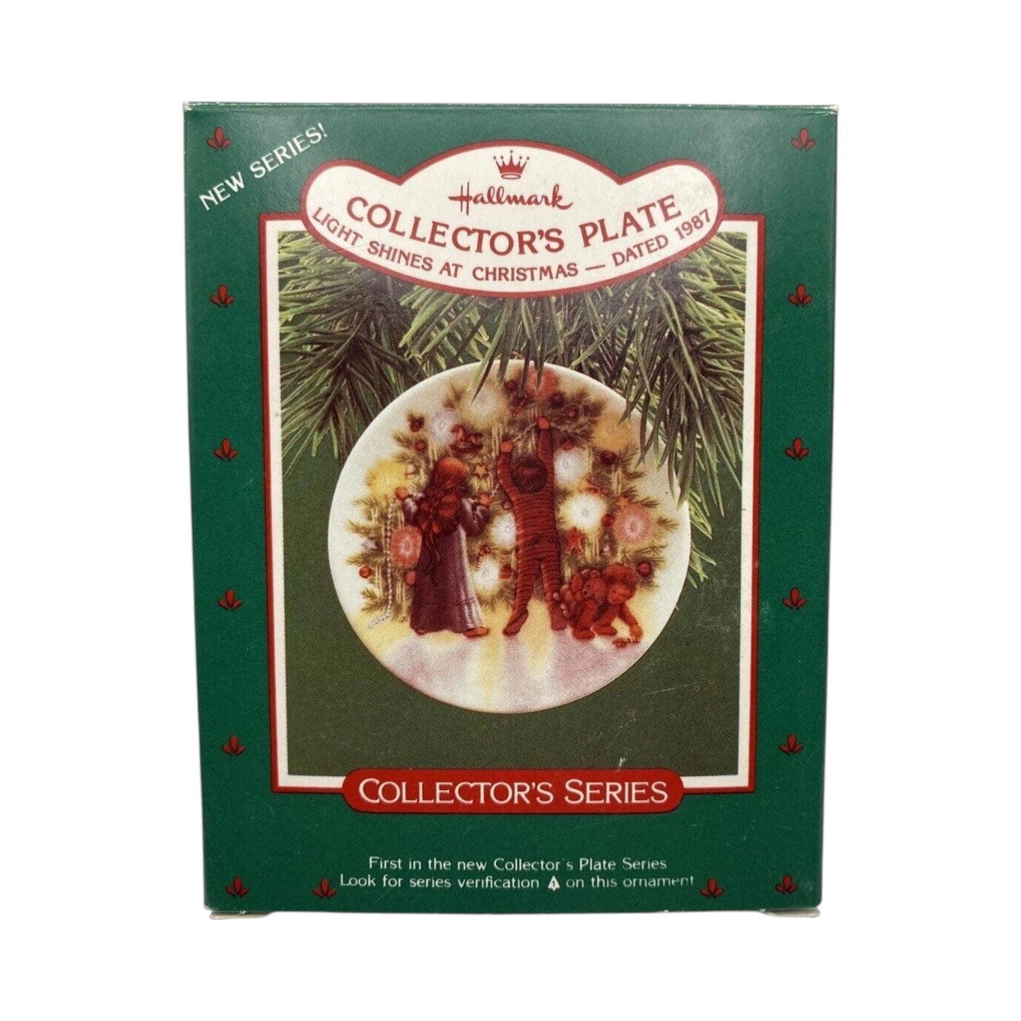 1987 Light Shines at Christmas (Collector's Plate)