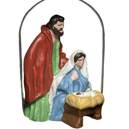 1988 Holy Family Hallmark Ornament (Nativity) QXM5611