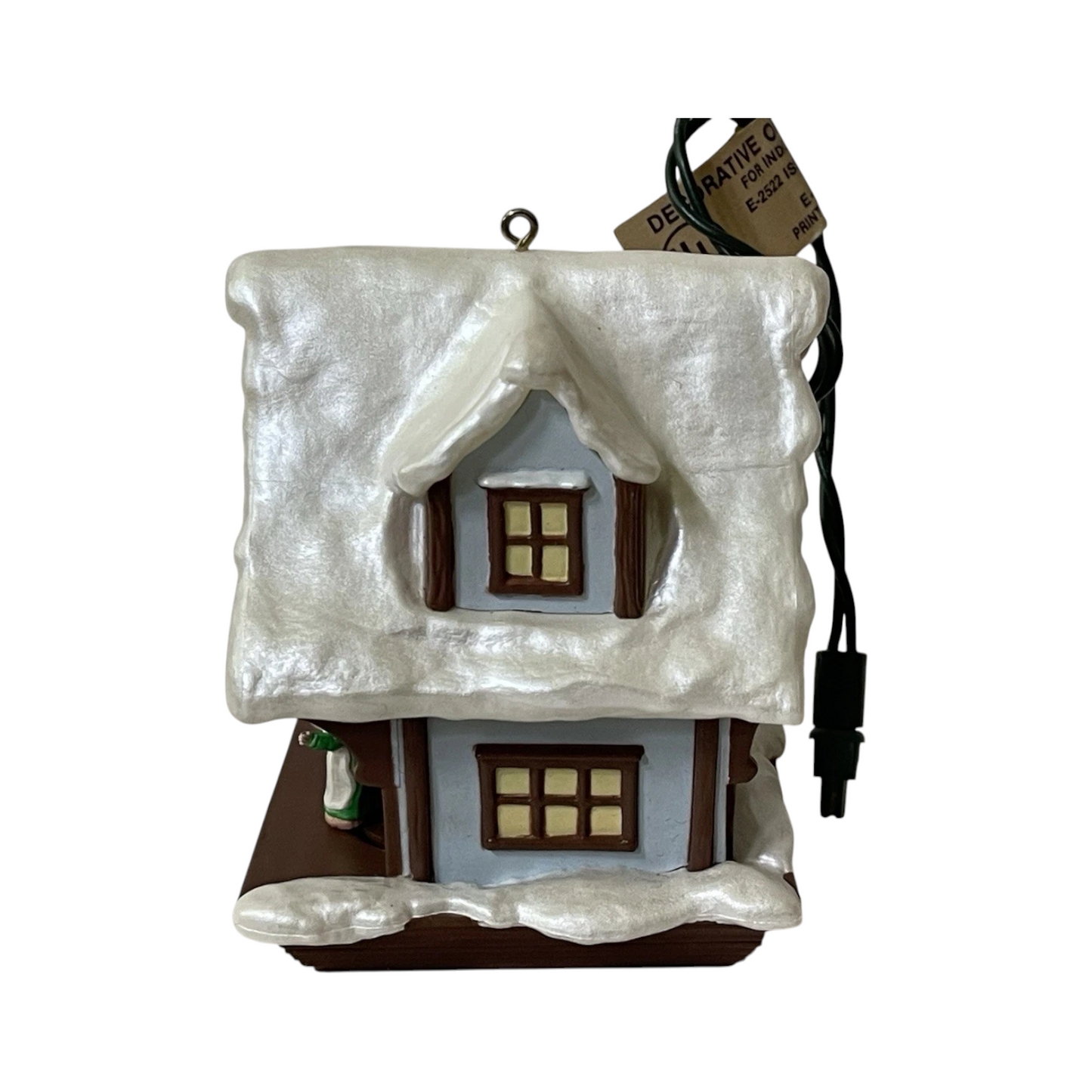 1988 Last-Minute Hug Hallmark Ornament (Mrs. Claus) QLX7181