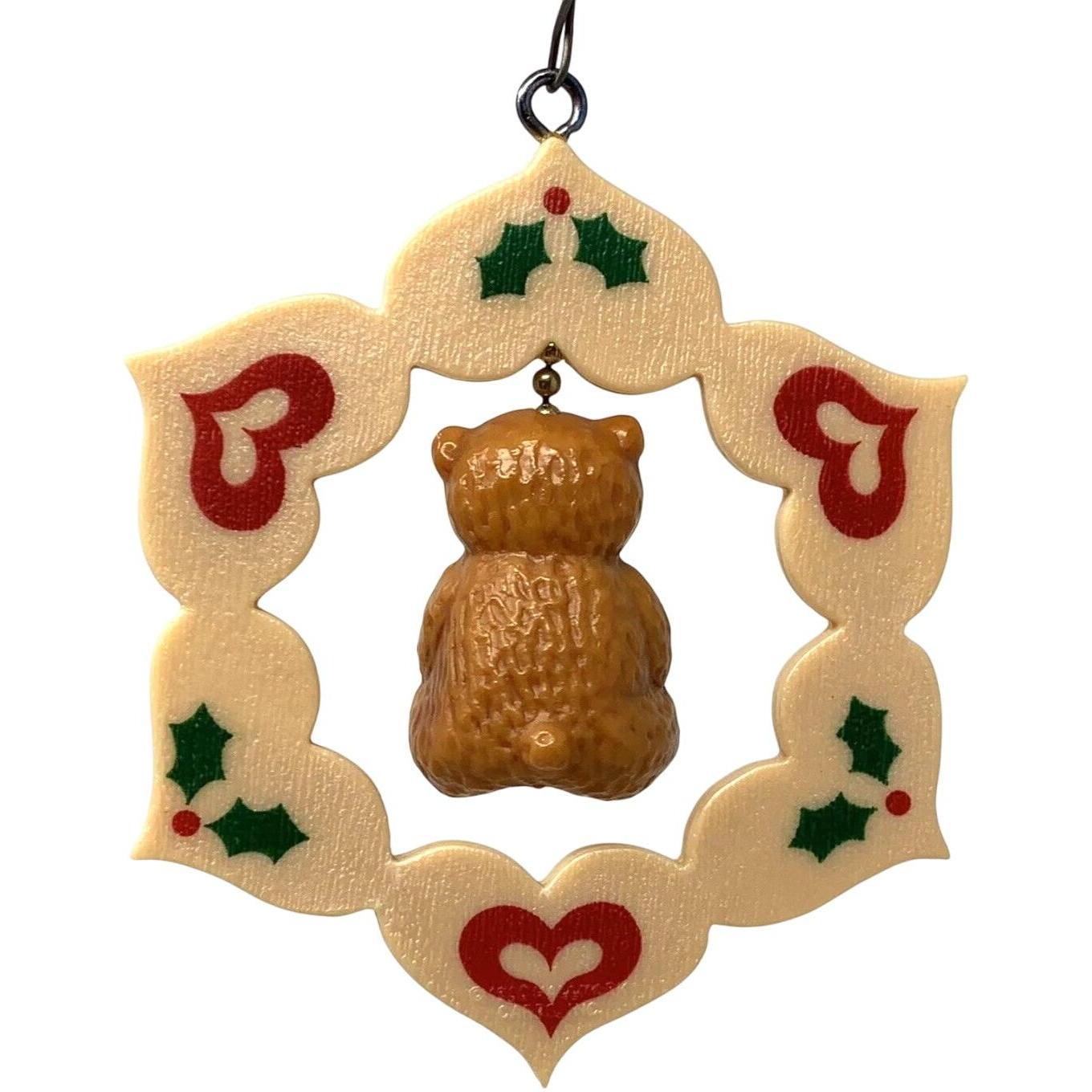 1988 Loving Bear Hallmark Ornament (Teddy Bear) QX4934