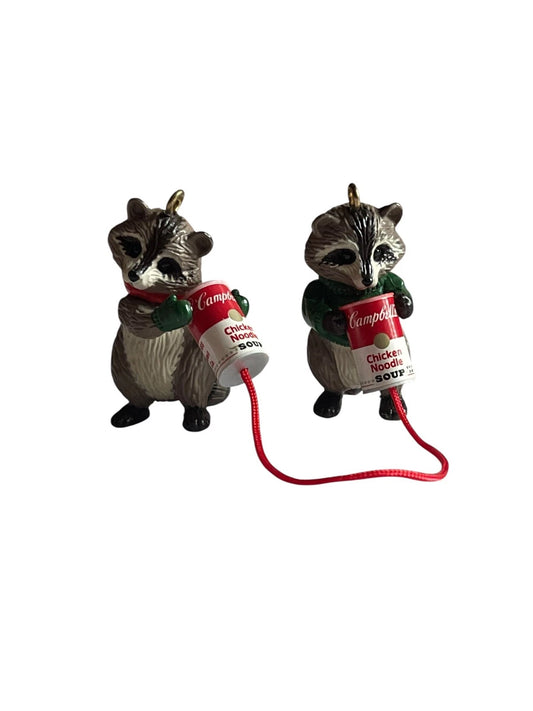 1988 Party Line Hallmark Ornament (Animal) QX4761