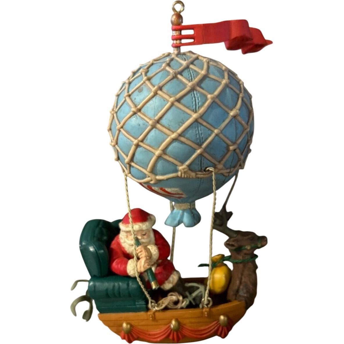 1988 Santa's Survey (Enesco)