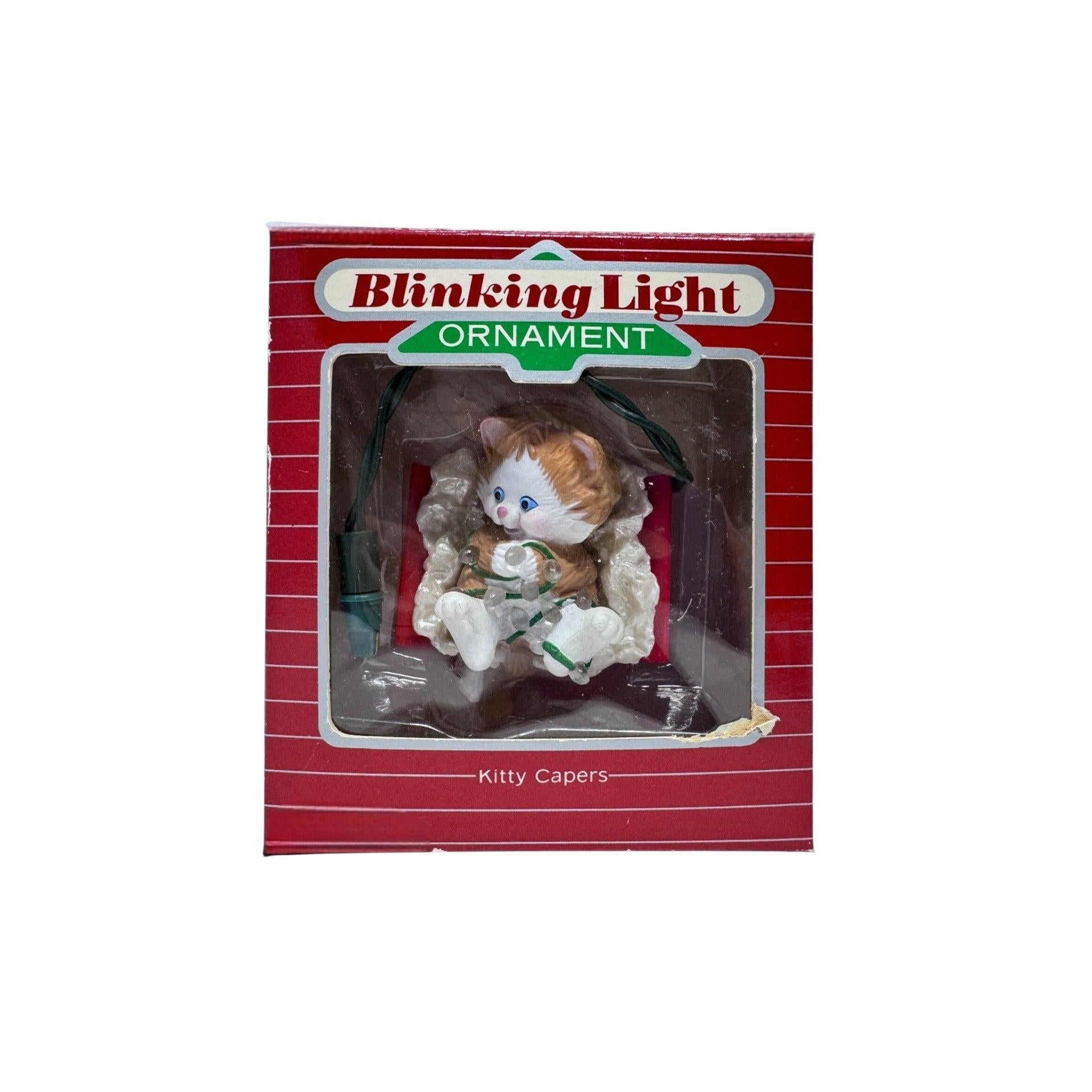 1988 Kitty Capers (Magic) Hallmark Ornament QLX716-4 Image2