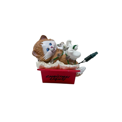 1988 Kitty Capers (Magic) Hallmark Ornament QLX716-4 Image7
