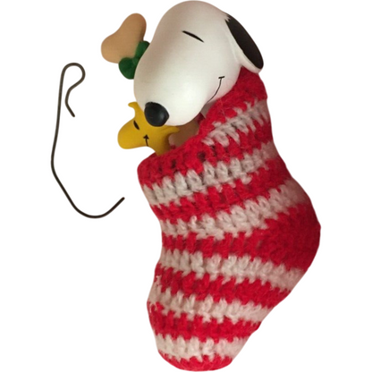 1988 Snoopy and Woodstock Hallmark Ornament (Peanuts) QX4741