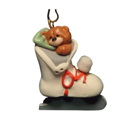 1988 Snuggly Skater Hallmark Ornament (Skate) QXM5714