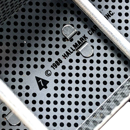 1988 Tin Locomotive Hallmark Ornament (Tin Locomotive) QX4004