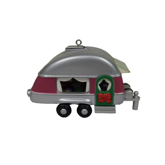 1988 Travel with Santa Hallmark Ornament (Here Comes Santa) QX4771 Image1