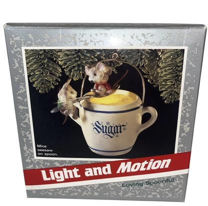 1989 Loving Spoonful Hallmark Ornament (Mouse) QLX7262