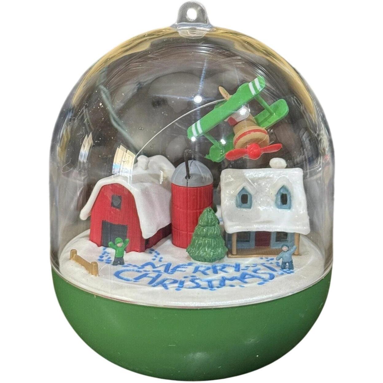 1989 Spirit of St. Nick Hallmark Ornament (Magic Globe) QLX7285