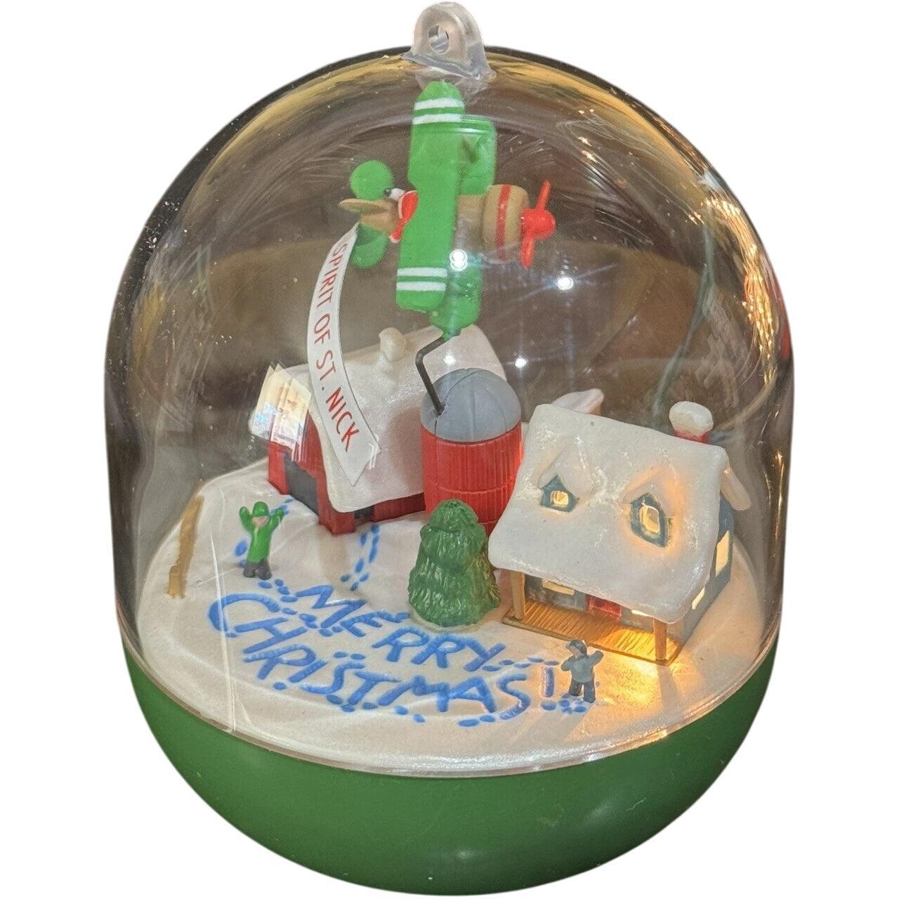 1989 Spirit of St. Nick Hallmark Ornament (Magic Globe) QLX7285