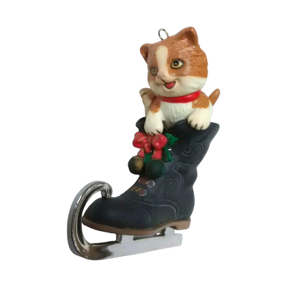 1989 "The Purr-Fect Fit!" Fifth in the " Where's Kitty" Series (Kitten)