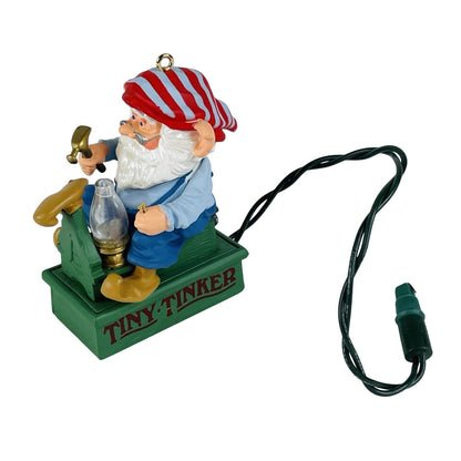 1989 Tiny Tinker Hallmark Ornament (Toymaker Santa) QLX7174