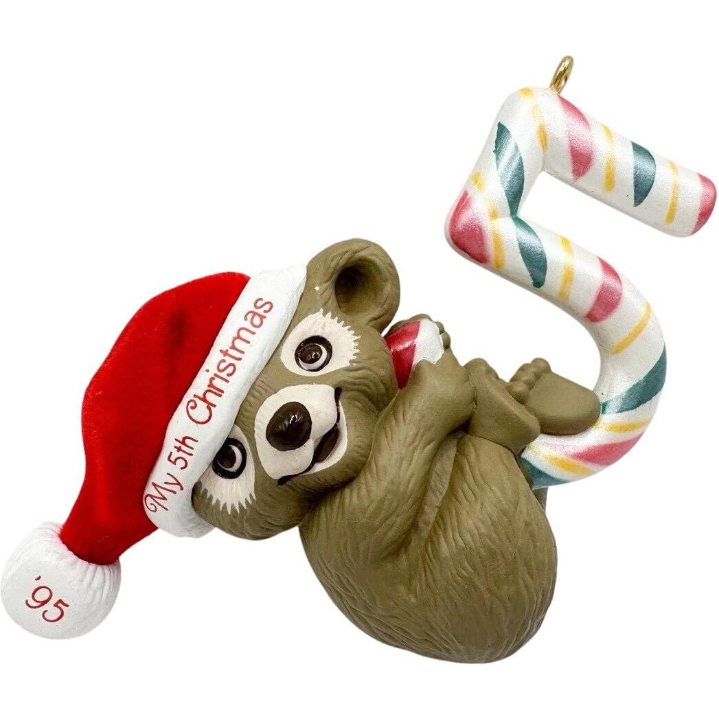 1989 Child's Fifth Christmas Hallmark Ornament (Child's Age Collection) QX5637