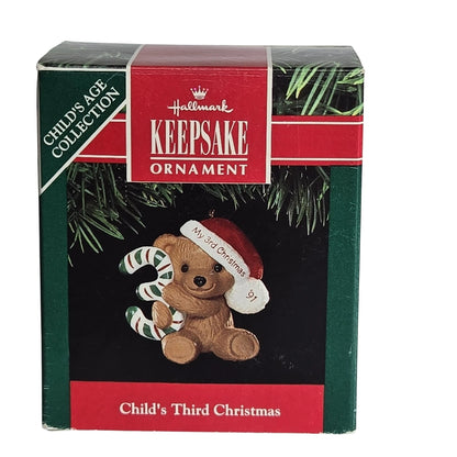 1989 Child's Third Christmas Hallmark Ornament (Child's Age Collection) QX4899