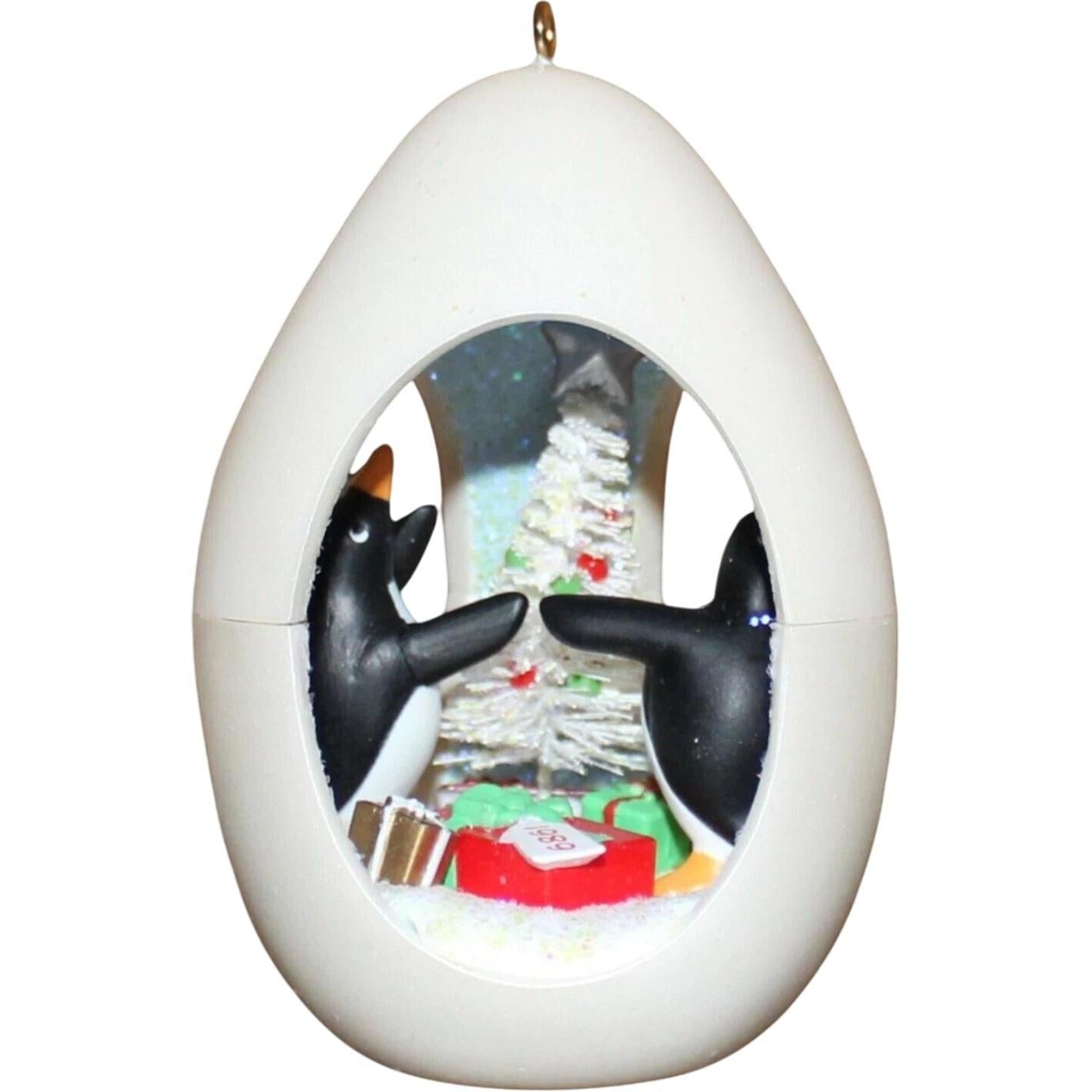 1989 Decorating Tree Hallmark Ornament (Winter Surprise) QX4272