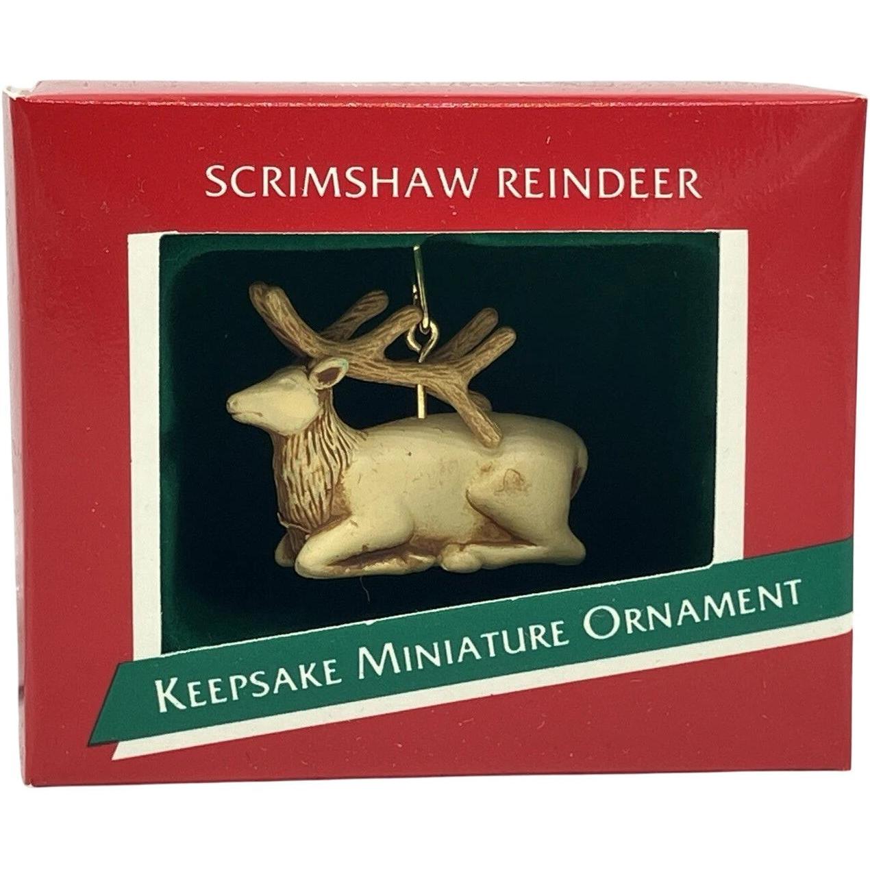 1989 Scrimshaw Reindeer Hallmark Ornament (Reindeer) QXM5685