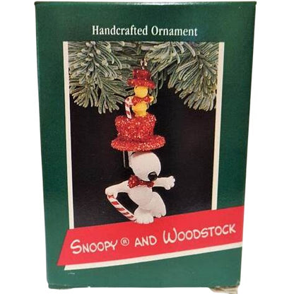 1989 Snoopy and Woodstock Top Hat Hallmark Ornament (Peanuts) QX4332