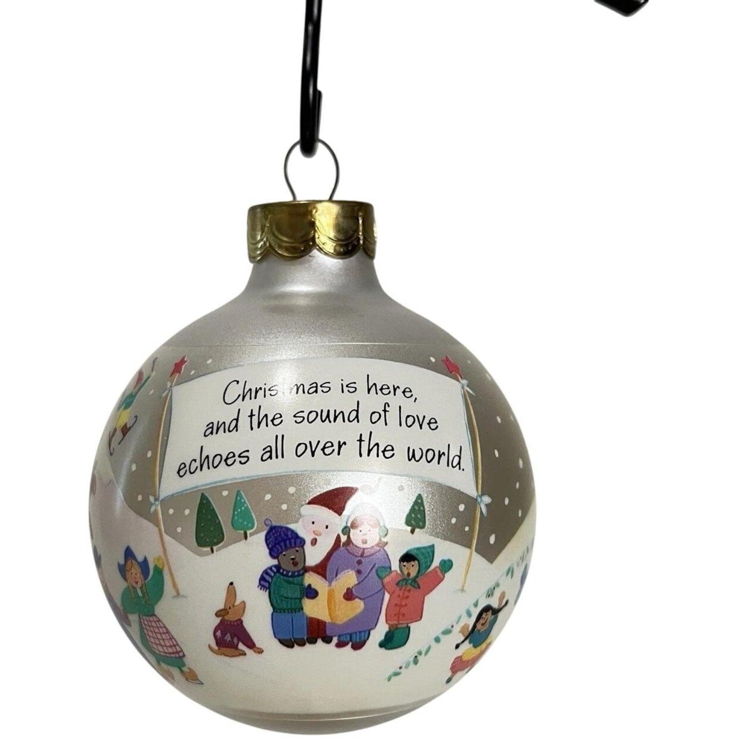 1989 World of Love Hallmark Ornament (Ball) QX2745