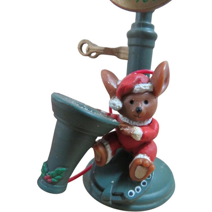 1990 Calling Home At Christmas (Mouse)