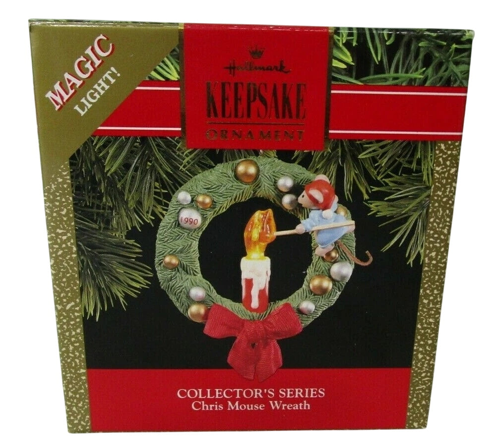 1990 Chris Mouse Wreath Hallmark Ornament (Chris Mouse) QLX7296