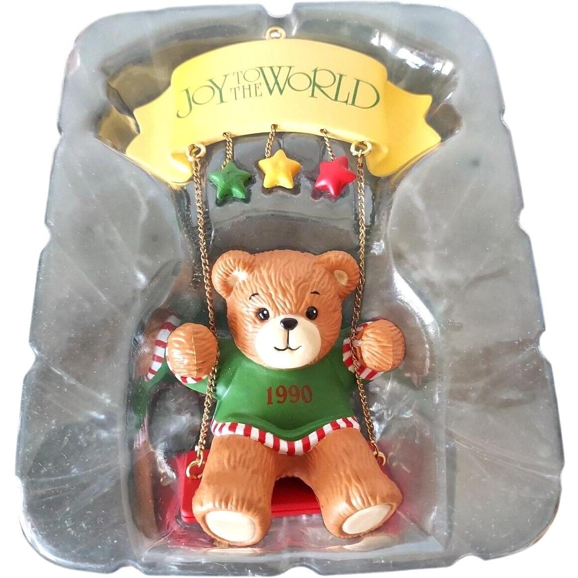 1990 Christmas Swingtime - Fifth Issue in the "Lucy & Me Christmas Swingtime" Series (Teddy Bear)