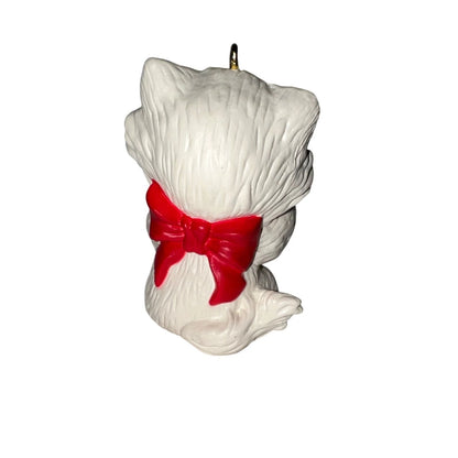 1990 Friendship Kitten Hallmark Ornament (Special Friend) QX4143
