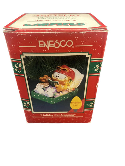 1990 Holiday Cat-Napping (Garfield)