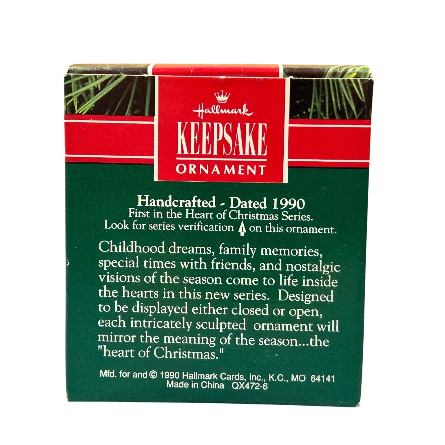 1990 Santa Filling the Stockings Hallmark Ornament (Heart of Christmas) QX4726