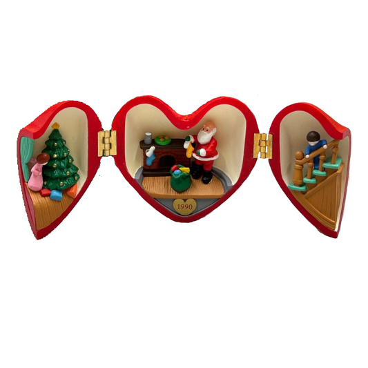 1990 Santa Filling the Stockings (Heart of Christmas)