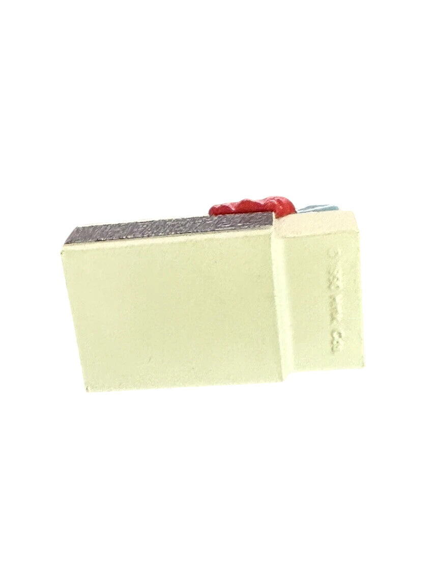 1990 Sweet Slumber Hallmark Ornament (Matchbox) qxm5663