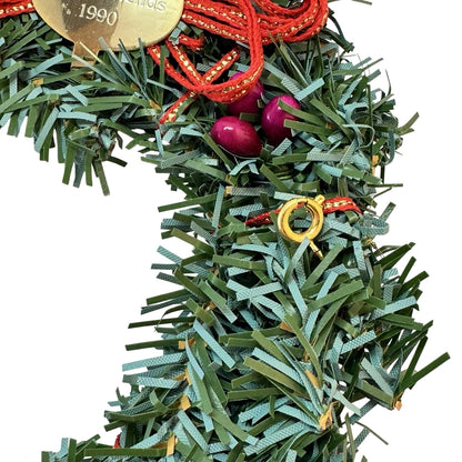 1990 Memory Wreath Hallmark Ornament (Frosty Friends) XPR9724