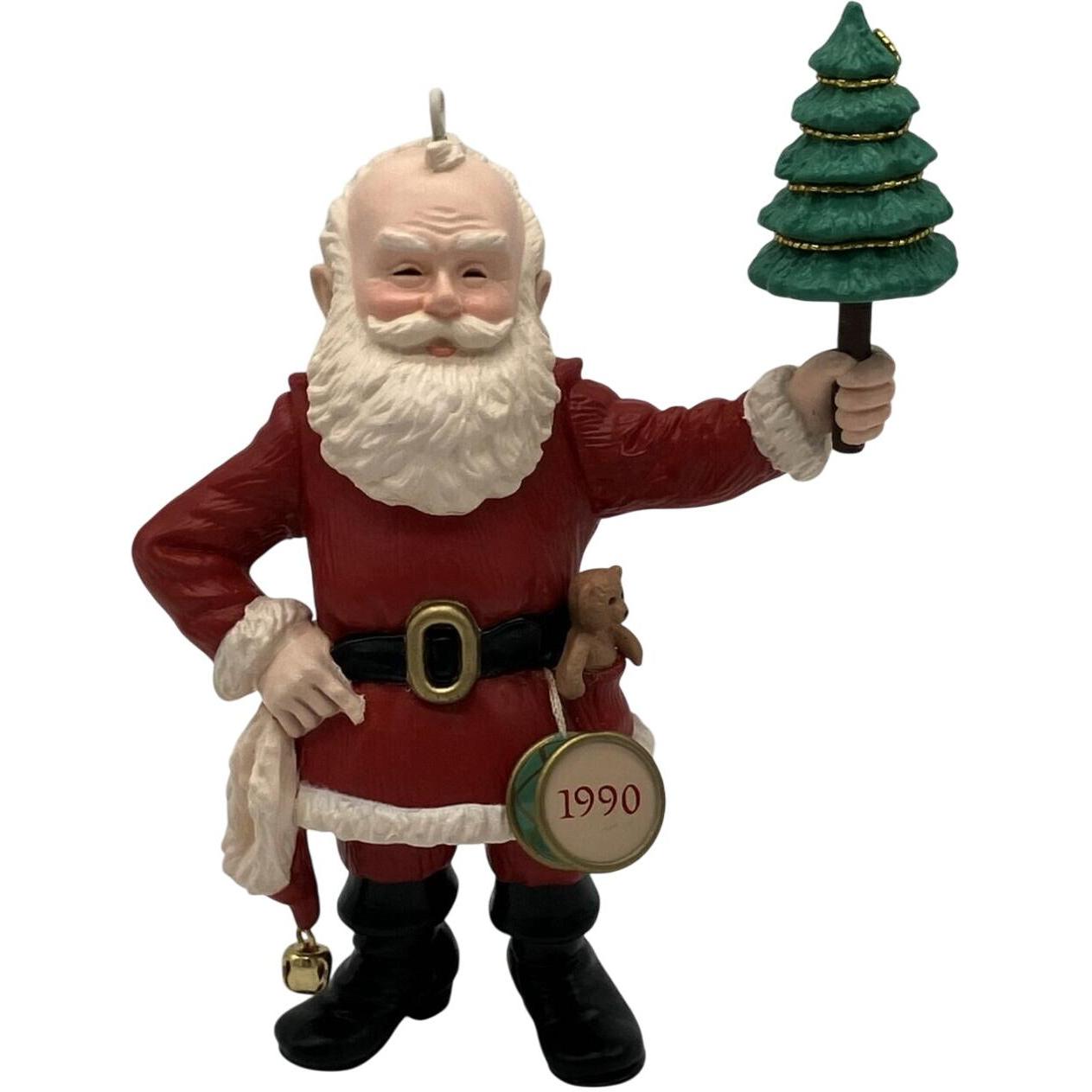 1990 Mini Christmas Tree Hallmark Ornament (Merry Olde Santa) QX4736