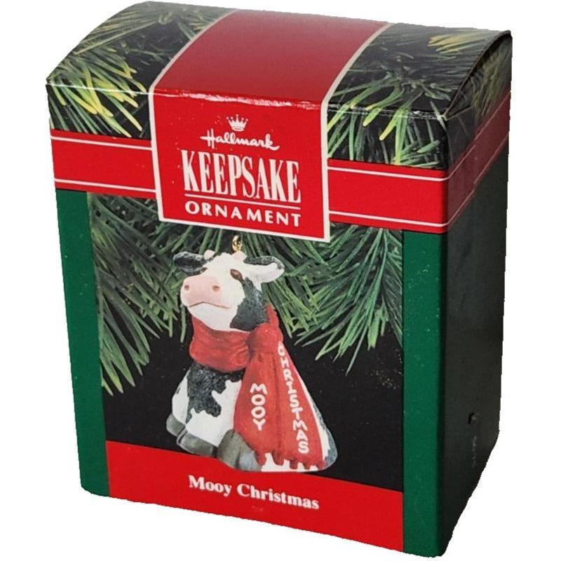 1990 Mooy Christmas Hallmark Ornament (Cow) QX4933