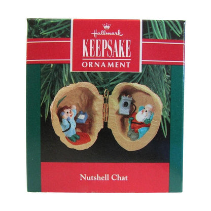 1990 Nutshell Chat Hallmark Ornament (Santa Claus) QX5193 Image2