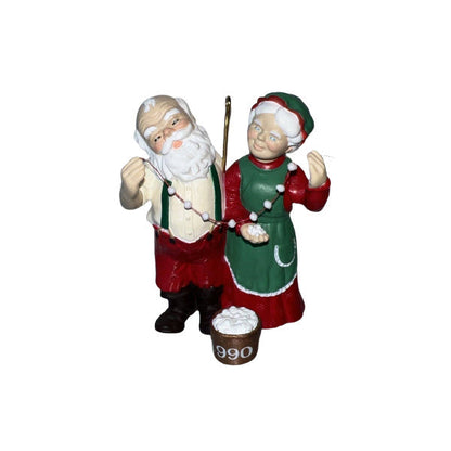 1990 Popcorn Party Hallmark Ornament (Mr. and Mrs. Claus) QX4393