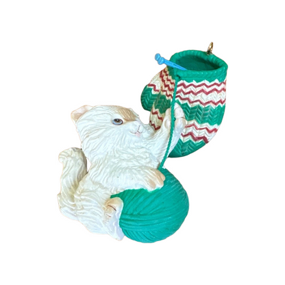1990 Wake Me When It's Christmas Carlton Cards Ornaments (Kitten) 126049-9 Image3