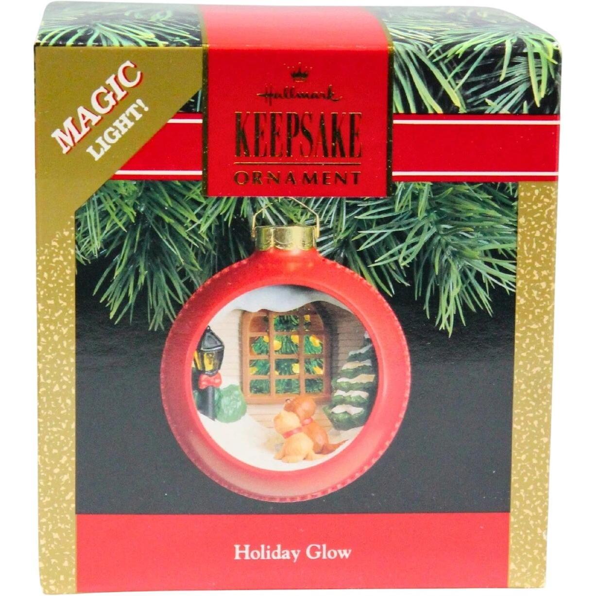 1991 Holiday Glow Hallmark Ornament (Puppy) QLX7177