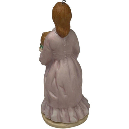 1991 Mrs. Cratchit Hallmark Ornament (A Christmas Carol) QX4999