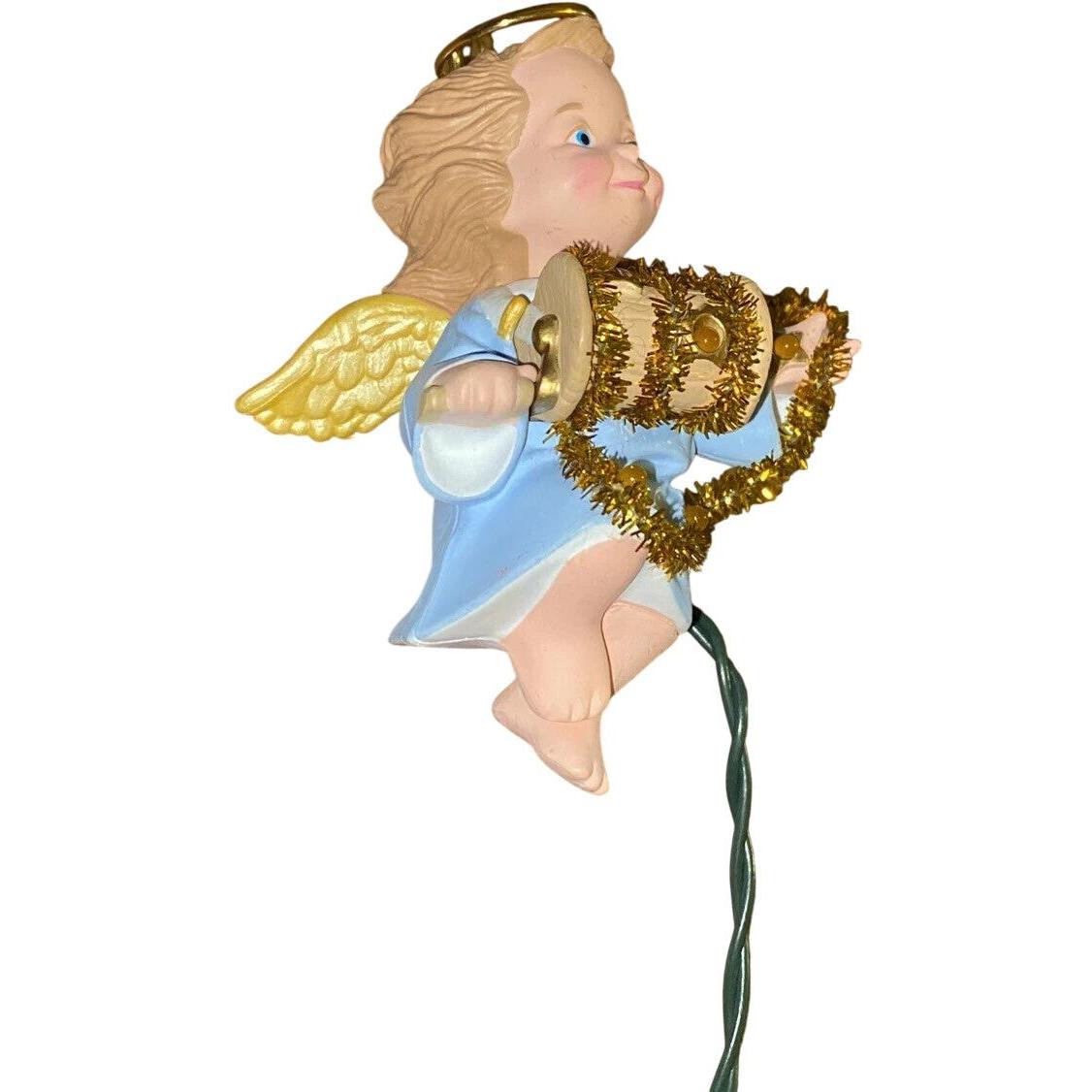 1991 Sparkling Angel Hallmark Ornament (Angel) QLX7157